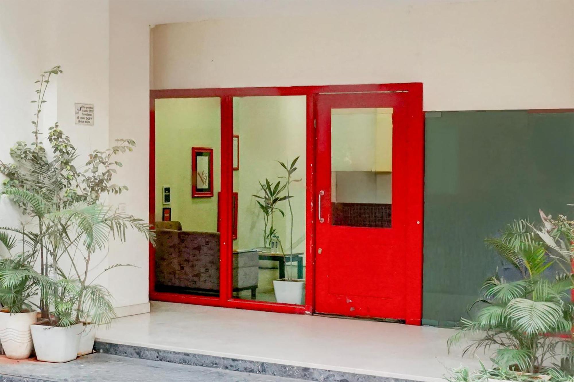 Super Townhouse Mg Road Pune Esterno foto