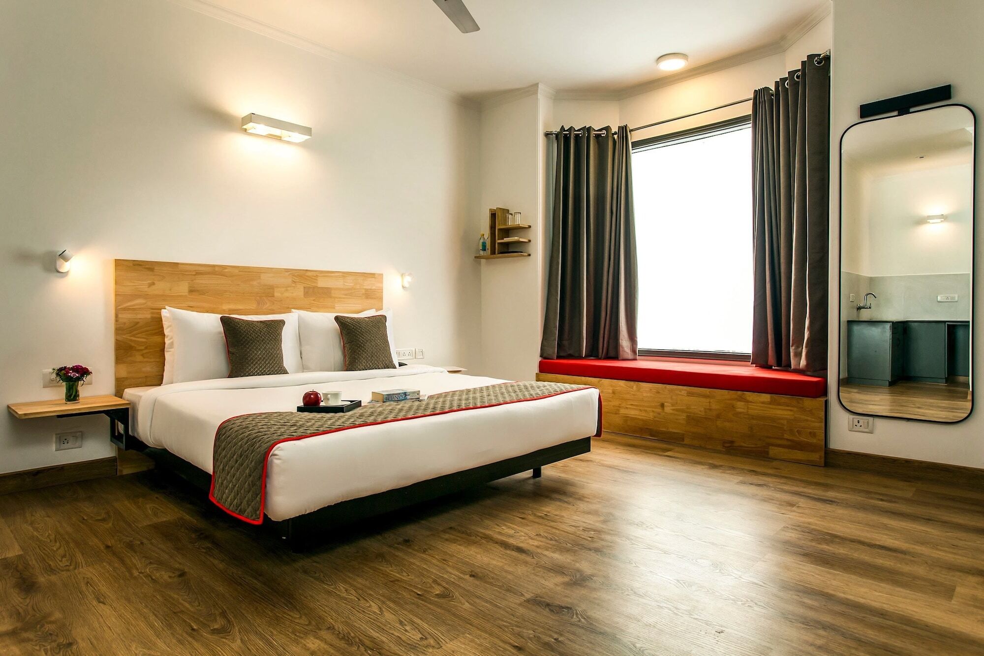 Super Townhouse Mg Road Pune Esterno foto